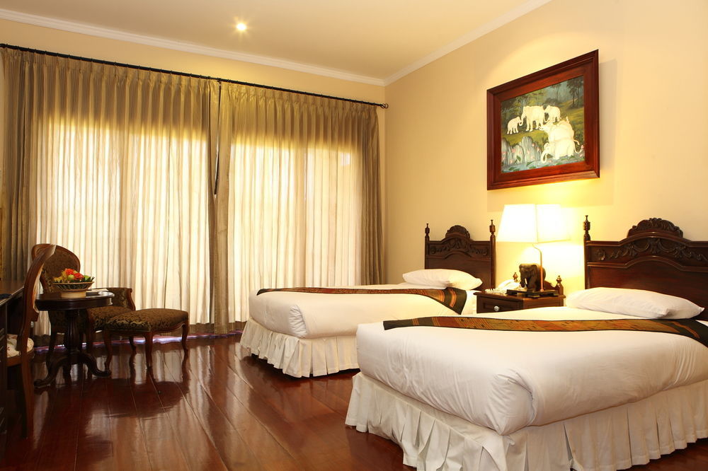 Santi Resort & Spa Λουάνγκ Πραμπάνγκ Εξωτερικό φωτογραφία